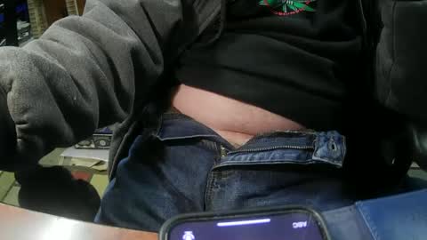 Snapshot of jonsexy1958 chatting on December 31, 2024, 4:27 am jonsexy1958 online show from December 31, 2024, 4:27 am