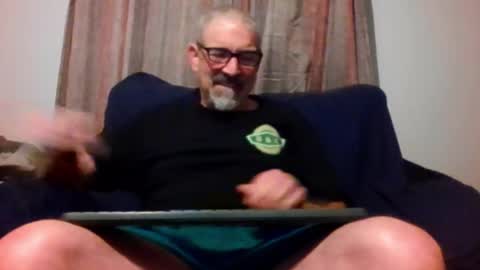 Jon online show from November 4, 2025, 2:54 am