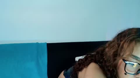 joo_kyung online show from June 17, 2026, 11:45 am