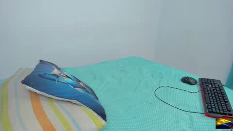 Jordn  follow me on my soyjordanditri  model account online show from January 15, 2025, 2:35 pm