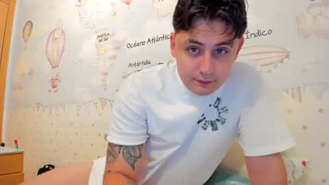 Jordn  follow me on my soyjordanditri  model account online show from September 10, 2025, 1:22 pm