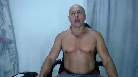 Snapshot of jordan_gomez_ chatting on March 5, 2025, 1:10 am Jordan online show from March 5, 2025, 1:10 am