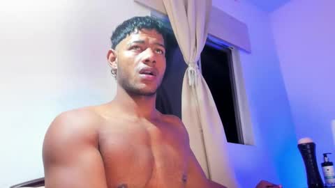 Snapshot of jordanparis chatting on October 30, 2025, 10:06 am JordanParis online show from October 30, 2025, 10:06 am