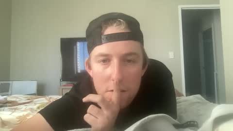 Snapshot of jorddiickzilla chatting on June 5, 2026, 5:25 am jorddiickzilla online show from June 5, 2026, 5:25 am