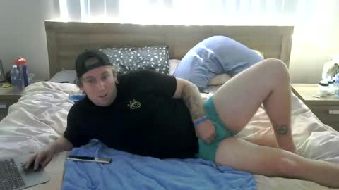 jorddiickzilla online show from July 6, 2026, 4:42 am