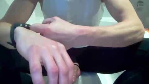 jordie198902 online show from December 18, 2025, 8:20 am