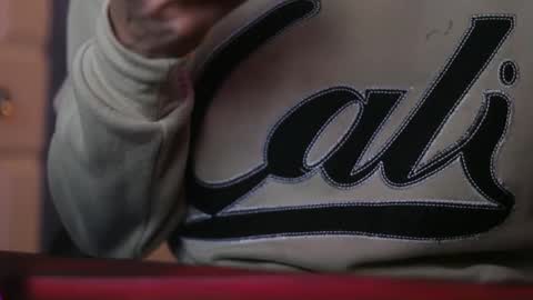 jorge9614 online show from January 19, 2026, 3:43 am