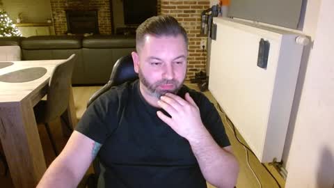 joscrossbot online show from December 29, 2024, 7:32 pm