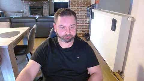 joscrossbot online show from February 9, 2025, 8:33 am