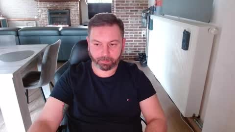 joscrossbot online show from February 9, 2025, 12:08 pm