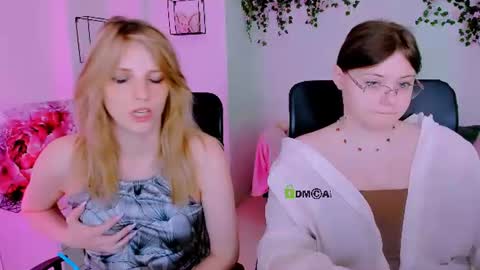 jose_fairy online show from June 24, 2026, 6:51 pm