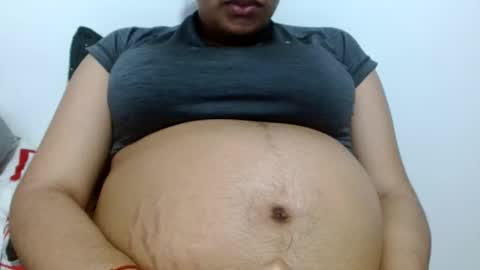 jose y carolina online show from February 9, 2025, 4:36 am