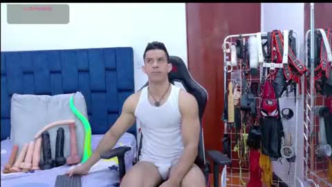 jose_rumbero91 online show from July 9, 2026, 12:31 pm