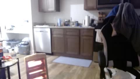 Josef online show from February 18, 2026, 6:42 am