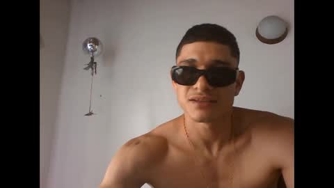 josegabrieldiazperez475 online show from October 7, 2025, 6:27 pm