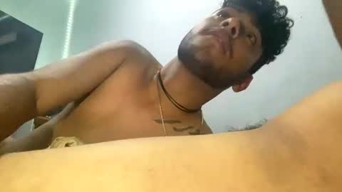 joseluismm666 online show from February 24, 2025, 6:38 am