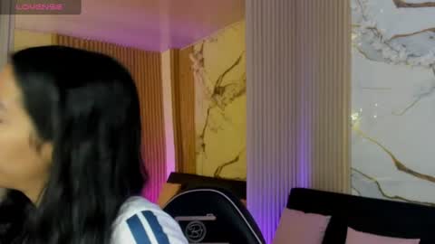 Joselyn  online show from June 14, 2026, 11:56 am