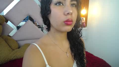 Joselyn Peterson   online show from September 9, 2025, 7:02 pm