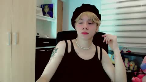 joseon_cute online show from April 26, 2026, 1:36 am