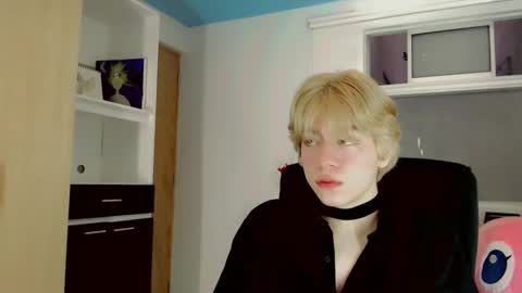 joseon_cute online show from April 28, 2026, 10:37 pm