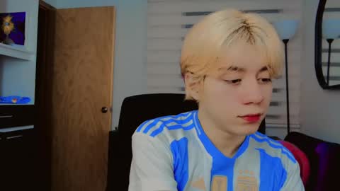 joseon_cute online show from June 17, 2026, 12:46 am