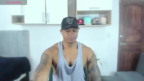 Snapshot of josep_ston2 chatting on September 18, 2025, 5:37 pm ---Josep--- online show from September 18, 2025, 5:37 pm