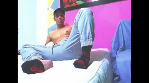 Snapshot of joseph_alvarez chatting on October 19, 2025, 4:24 am dirtyhot latin online show from October 19, 2025, 4:24 am