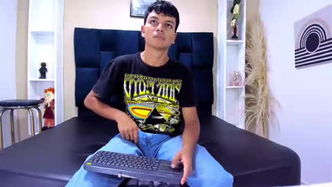 Snapshot of joseph_gonzalez chatting on December 20, 2025, 6:48 pm Joseph Gonzalez online show from December 20, 2025, 6:48 pm