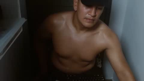 Snapshot of joseph_sexymen chatting on October 4, 2025, 3:21 pm joseph_sexymen online show from October 4, 2025, 3:21 pm