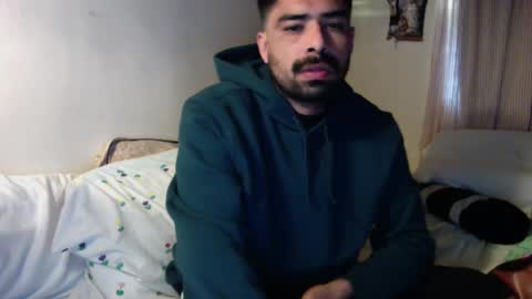 Snapshot of josephs1990 chatting on January 8, 2025, 12:17 am josephs1990 online show from January 8, 2025, 12:17 am