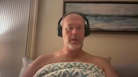 Snapshot of josh36sd chatting on December 27, 2024, 1:22 am Josh online show from December 27, 2024, 1:22 am