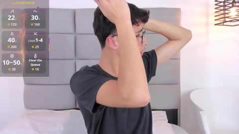 Snapshot of joshclaarktt chatting on February 13, 2026, 3:57 am Josh online show from February 13, 2026, 3:57 am