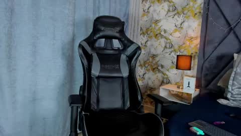 Snapshot of joshrashford chatting on December 23, 2024, 4:50 pm Josh Rashford online show from December 23, 2024, 4:50 pm