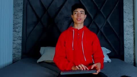 Snapshot of joshrashford chatting on February 23, 2025, 12:05 pm Josh Rashford online show from February 23, 2025, 12:05 pm
