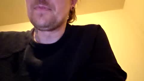 Snapshot of joshua2385 chatting on April 11, 2026, 8:40 am joshua2385 online show from April 11, 2026, 8:40 am