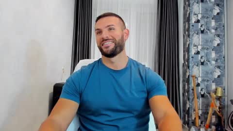 joshuamuscle69 online show from December 11, 2024, 6:47 am