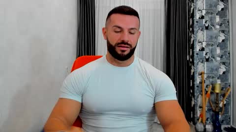 Snapshot of joshuamuscle69 chatting on October 7, 2025, 4:42 am joshuamuscle69 online show from October 7, 2025, 4:42 am