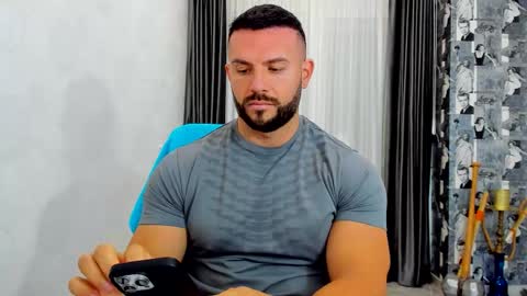 Snapshot of joshuamuscle69 chatting on October 21, 2025, 5:08 am joshuamuscle69 online show from October 21, 2025, 5:08 am