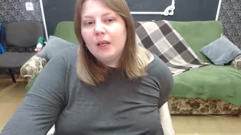 josiesun771 online show from March 2, 2026, 6:25 am