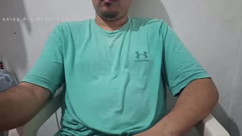 Snapshot of josq121 chatting on October 11, 2025, 5:00 pm josq121 online show from October 11, 2025, 5:00 pm