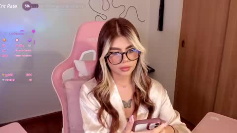 josephine   independent model    online show from February 28, 2025, 2:42 am