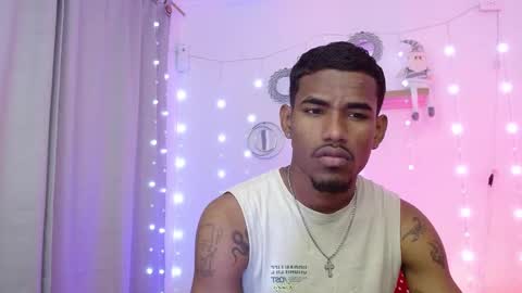 Snapshot of josua_bigcock chatting on December 20, 2025, 12:29 am Josua online show from December 20, 2025, 12:29 am