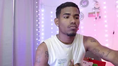 Snapshot of josua_bigcock chatting on December 20, 2025, 6:26 pm Josua online show from December 20, 2025, 6:26 pm