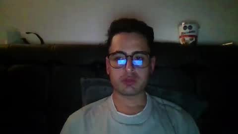 josux8 online show from November 18, 2025, 3:56 am