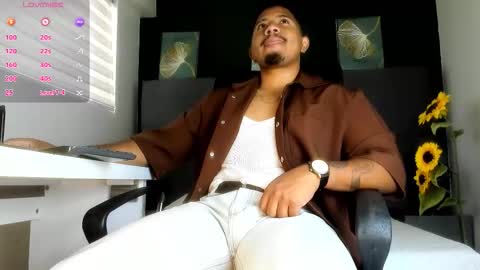 Snapshot of jota_smith chatting on October 13, 2025, 1:00 pm Jota Smith online show from October 13, 2025, 1:00 pm