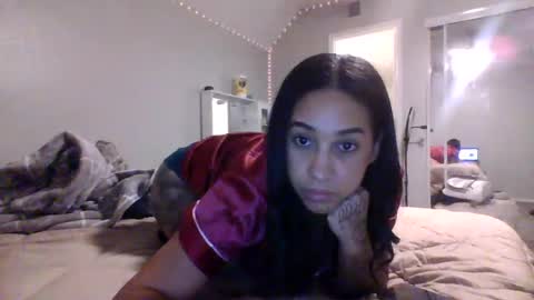 jourdann7 online show from September 25, 2025, 5:22 am