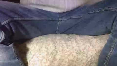 Snapshot of jovenduro84 chatting on March 15, 2026, 3:45 am jovenduro84 online show from March 15, 2026, 3:45 am