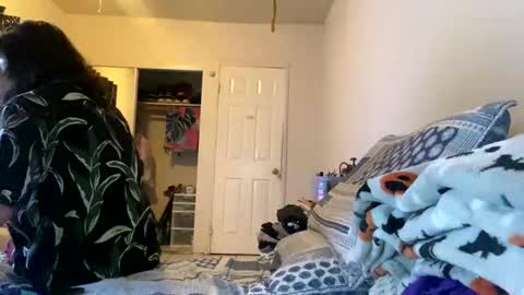 Snapshot of joy3100 chatting on October 29, 2025, 6:48 am Joy3100 online show from October 29, 2025, 6:48 am