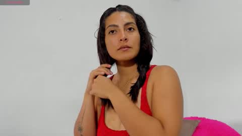 Snapshot of joyaoscura55 chatting on November 10, 2025, 7:13 pm sofiaparker8 online show from November 10, 2025, 7:13 pm