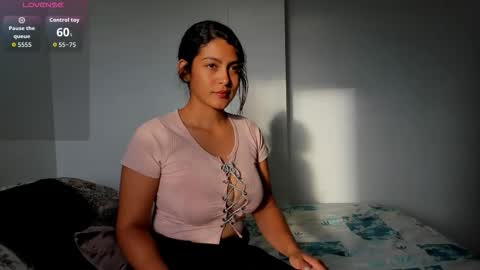 Snapshot of joyaoscura55 chatting on December 19, 2025, 9:55 pm sofiaparker8 online show from December 19, 2025, 9:55 pm